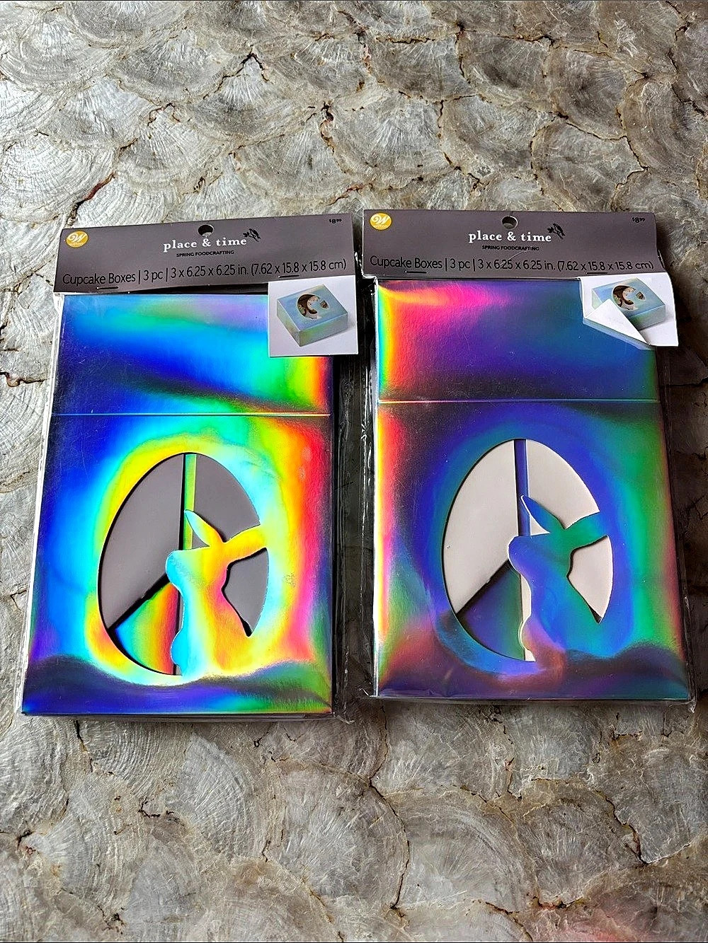Wilton place & time Cupcake Boxes 6-Piece Holographic X 2